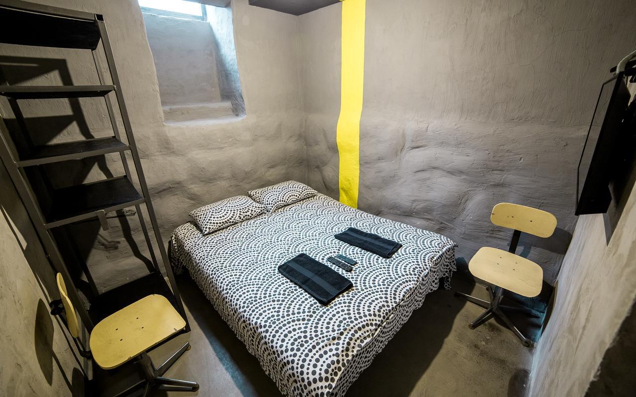 Lviv Loft Prison旅舍 外观 照片