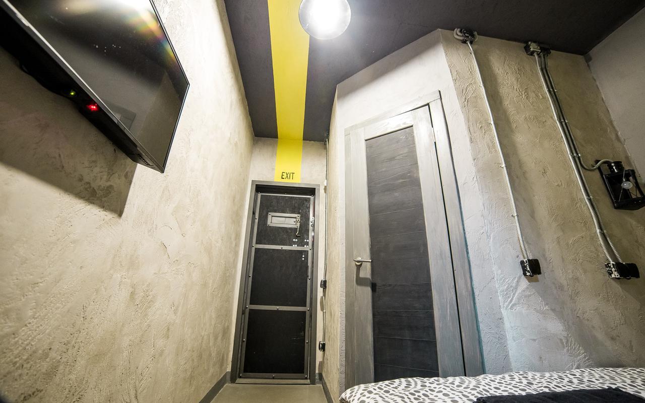 Lviv Loft Prison旅舍 外观 照片