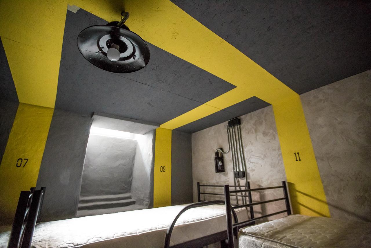 Lviv Loft Prison旅舍 外观 照片