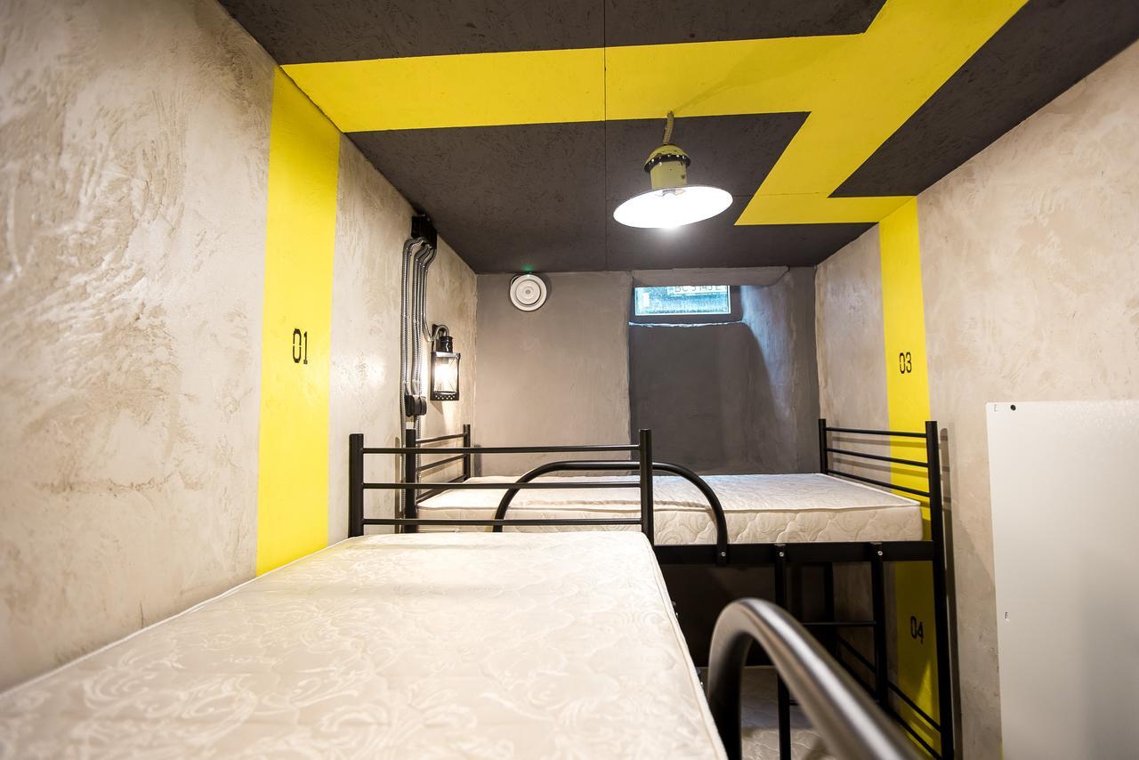 Lviv Loft Prison旅舍 外观 照片