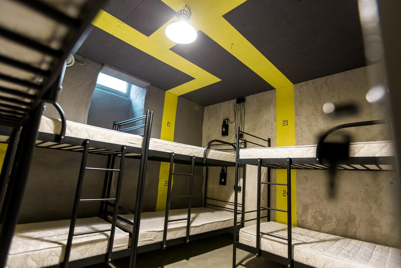 Lviv Loft Prison旅舍 外观 照片
