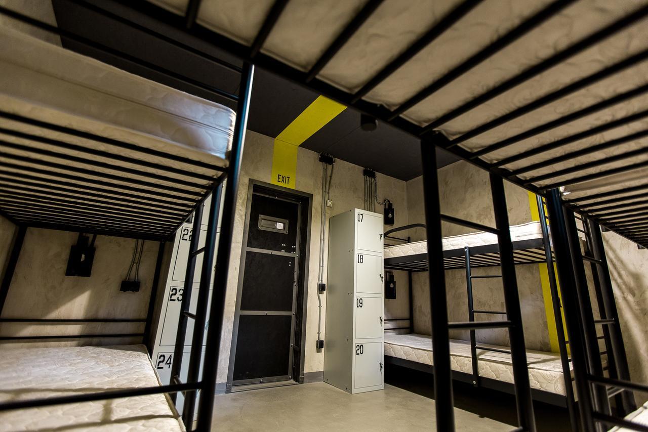 Lviv Loft Prison旅舍 外观 照片