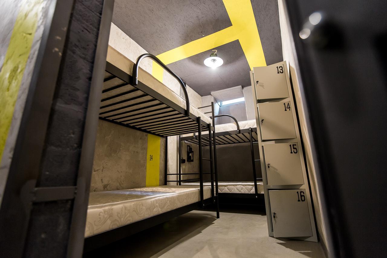 Lviv Loft Prison旅舍 外观 照片