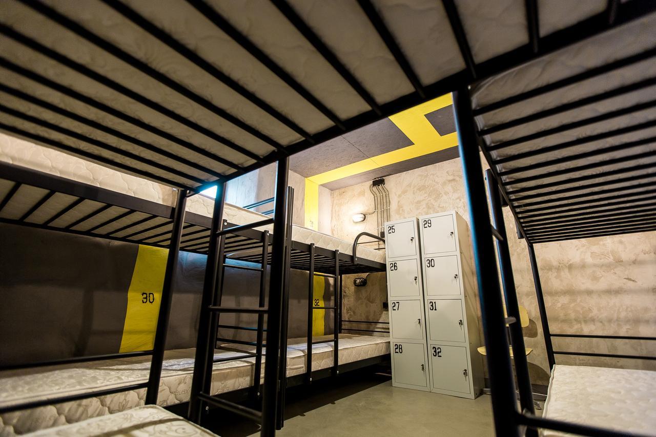 Lviv Loft Prison旅舍 外观 照片